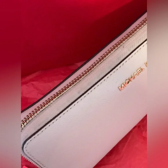 MICHAEL KORS - Picture 4 of 11